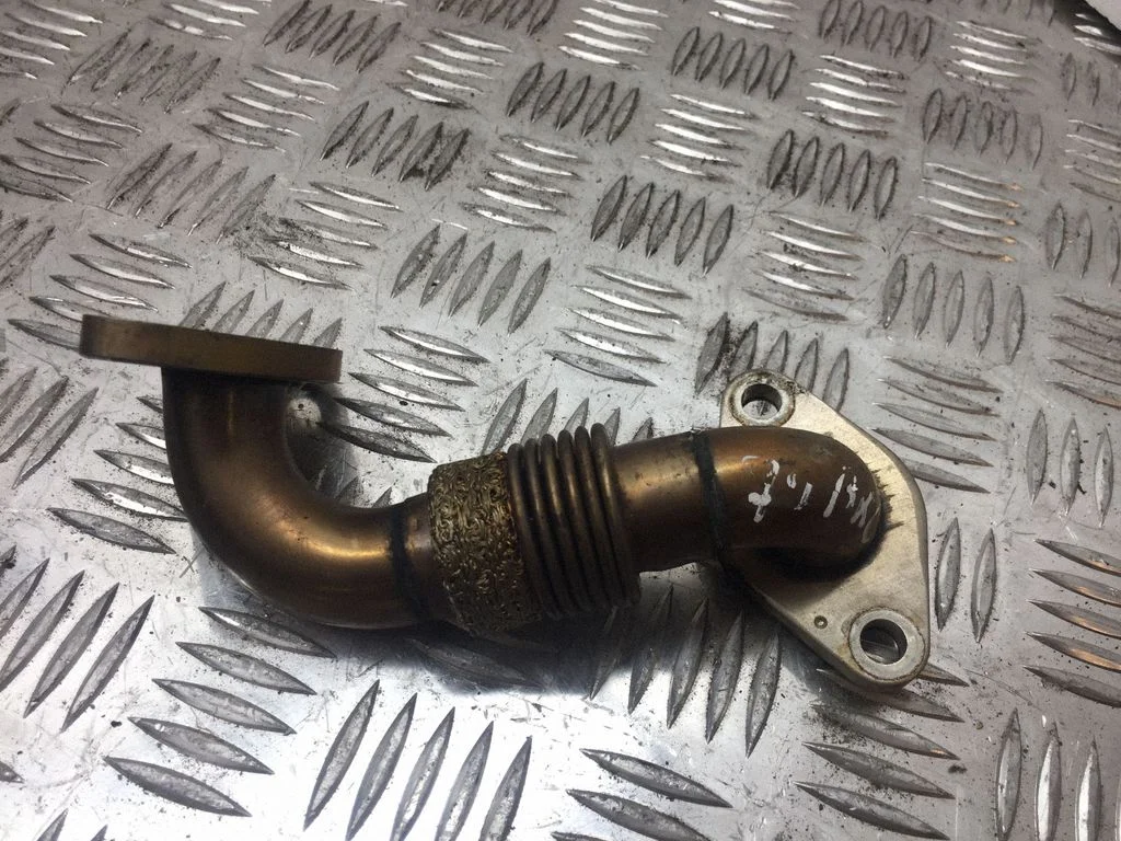 EGR valve line/pipe/hose 038131521BQ