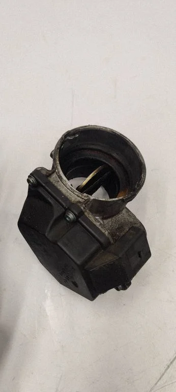Throttle valve 03G128063A