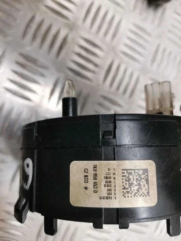 Airbag slip ring squib (SRS ring) – Audi A3 S3 8P (2003-2012)