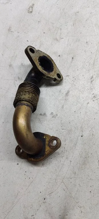 EGR valve line/pipe/hose 038131