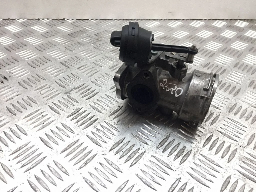 Throttle valve 03G129637