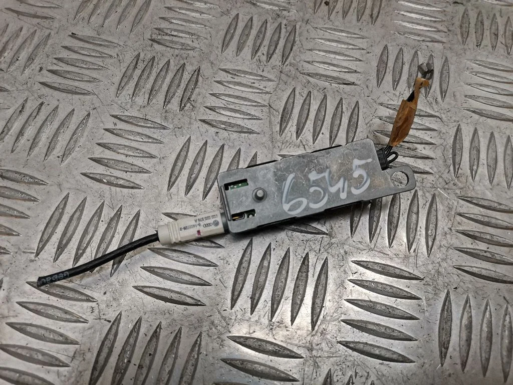 Antenas pastiprinātājs 3C9035552