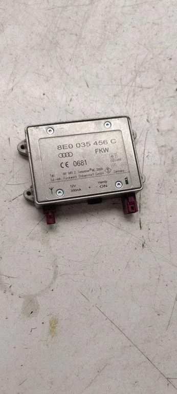 Antenas pastiprinātājs 8E0035456C