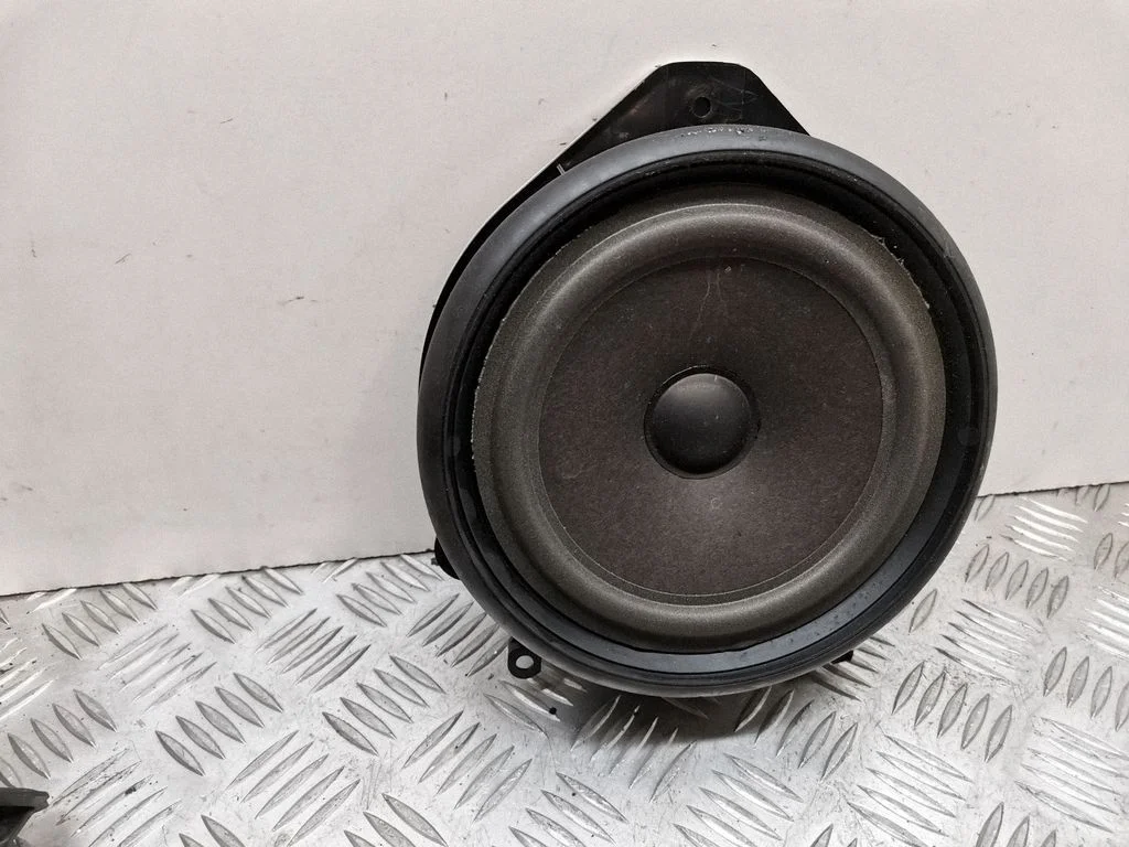 Front door speaker 8E0035411