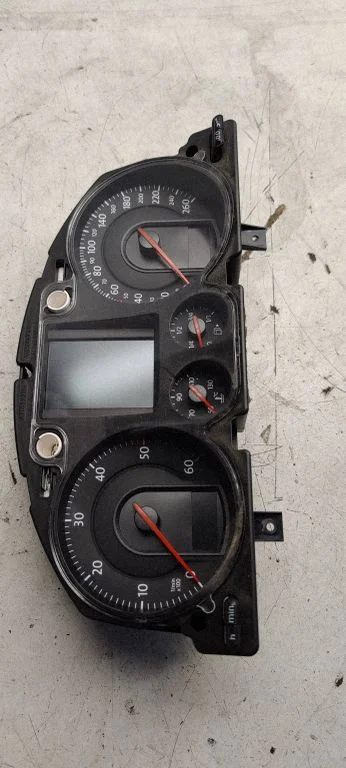Speedometer (instrument cluster) 3c0920871e