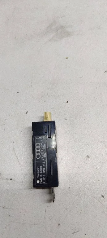 Aerial antenna amplifier 8k9035225A