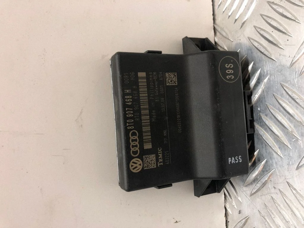 Other control units/modules 8T0907468H