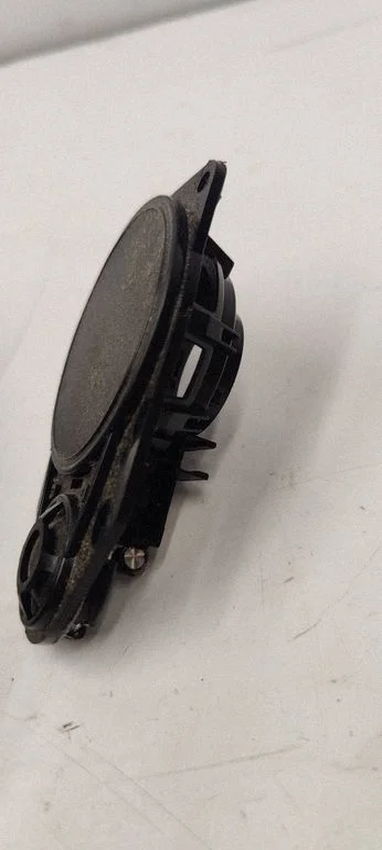 Front door speaker – Volkswagen Touran I (2003-2010)
