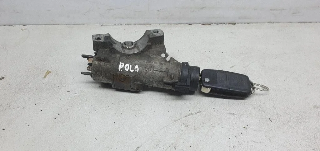 Süütelukk – Volkswagen Polo V 6R (2009-2017)