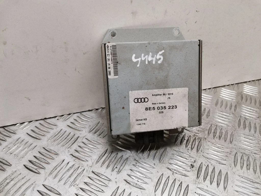 Sound amplifier – Audi A4 S4 B6 8E 8H (2001-2005)