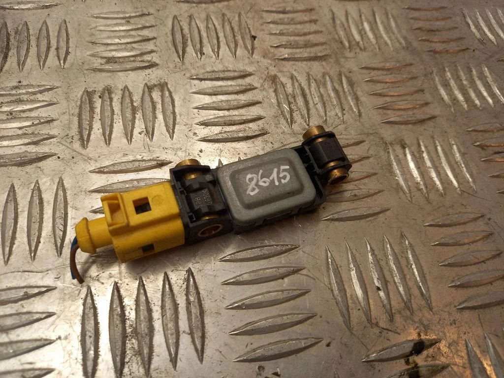 Airbag deployment crash/impact sensor 8E0959643A
