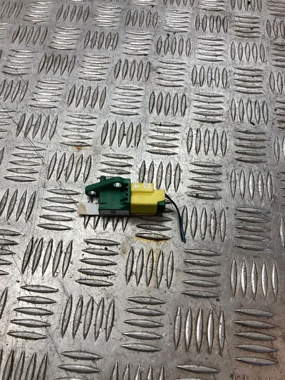 Airbag deployment crash/impact sensor 3C0909606