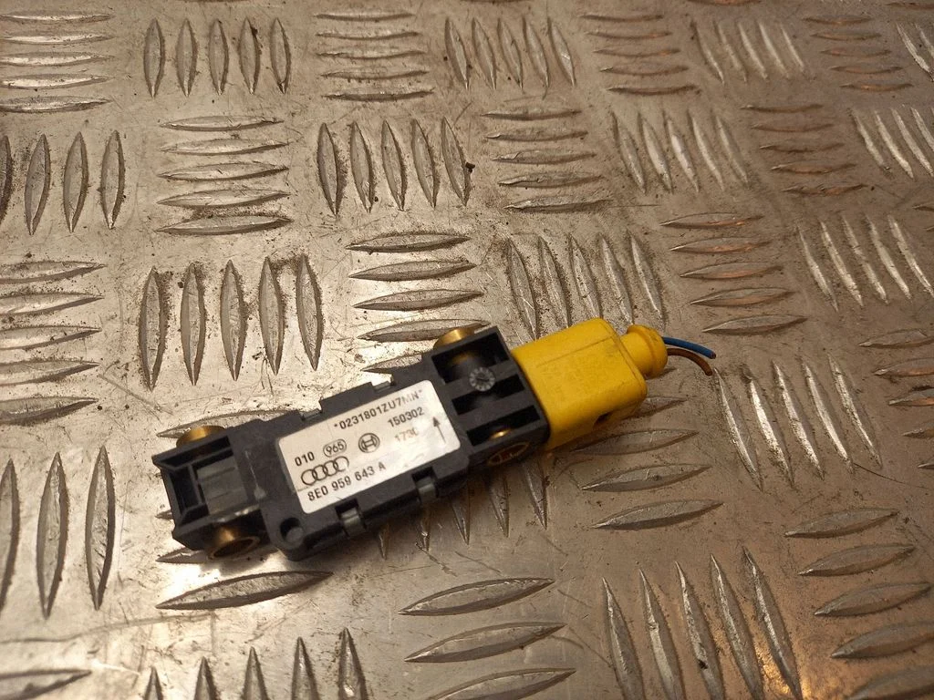 Airbag deployment crash/impact sensor 8E0959643A