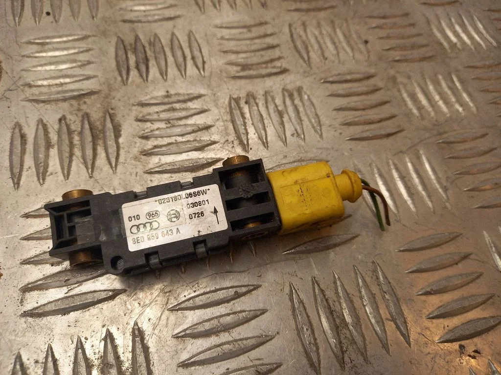 Airbag deployment crash/impact sensor 8E0959643A
