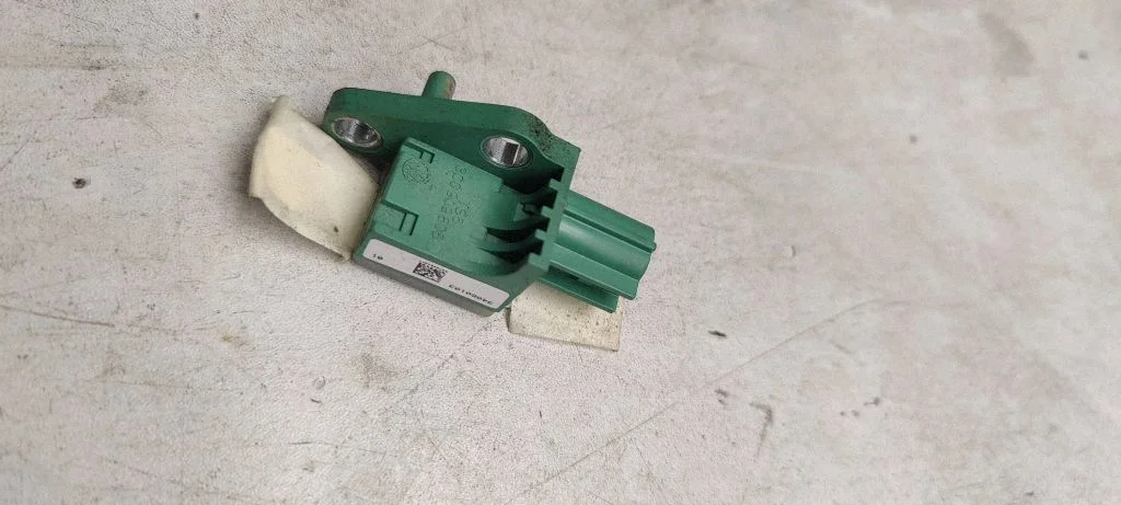 Airbag deployment crash/impact sensor 3c0909606
