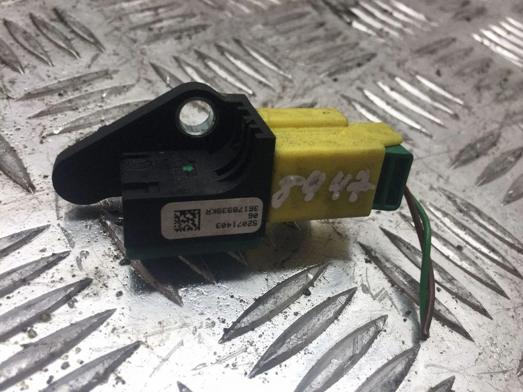 Drošības spilvenu trieciena sensors 5N0959351