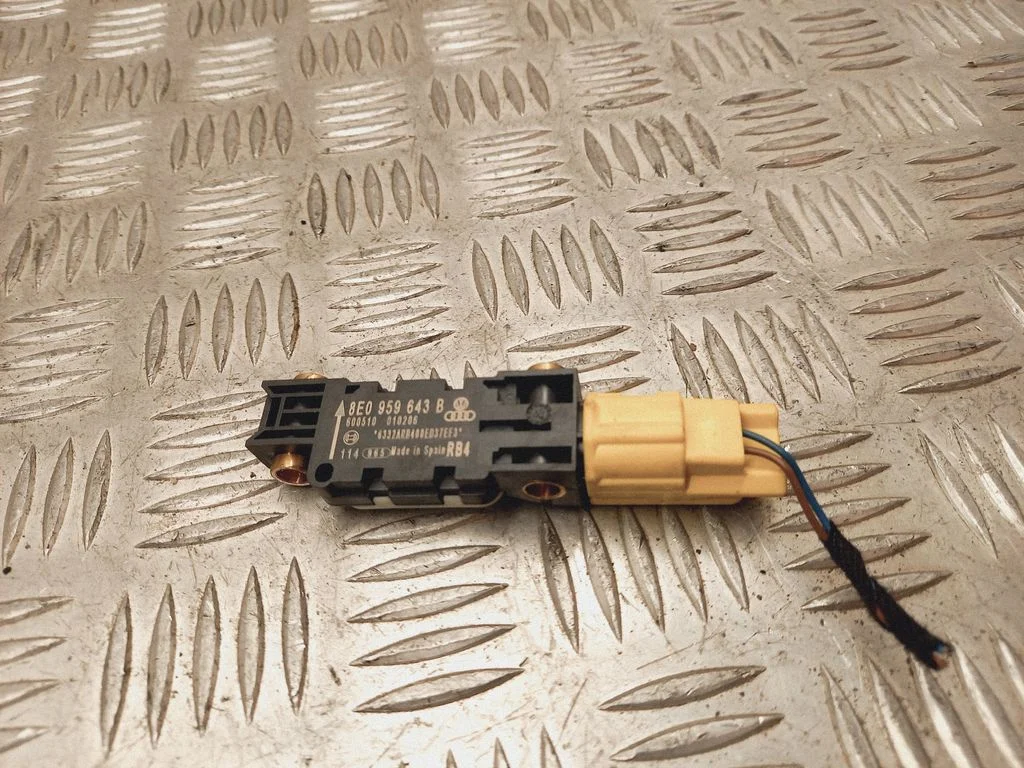 Airbag deployment crash/impact sensor 8E0959643B