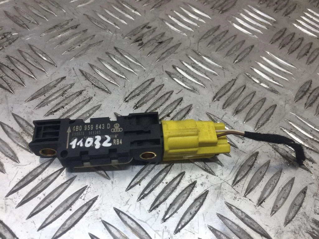 Airbag deployment crash/impact sensor 4B0959643D
