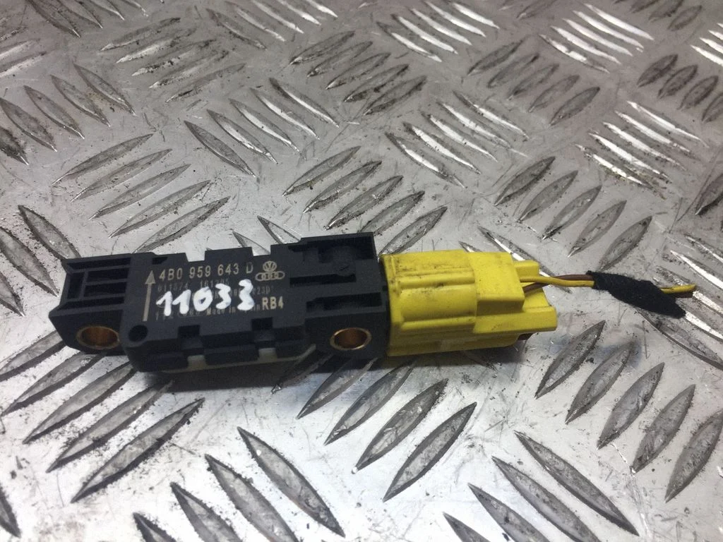 Airbag deployment crash/impact sensor 4B0959643D