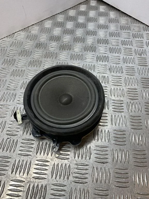 Front door speaker 8E0035411