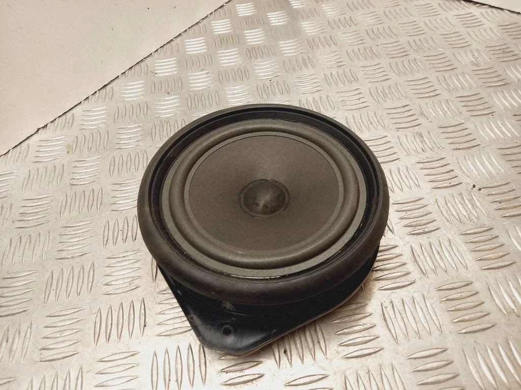 Front door speaker 8E0035411
