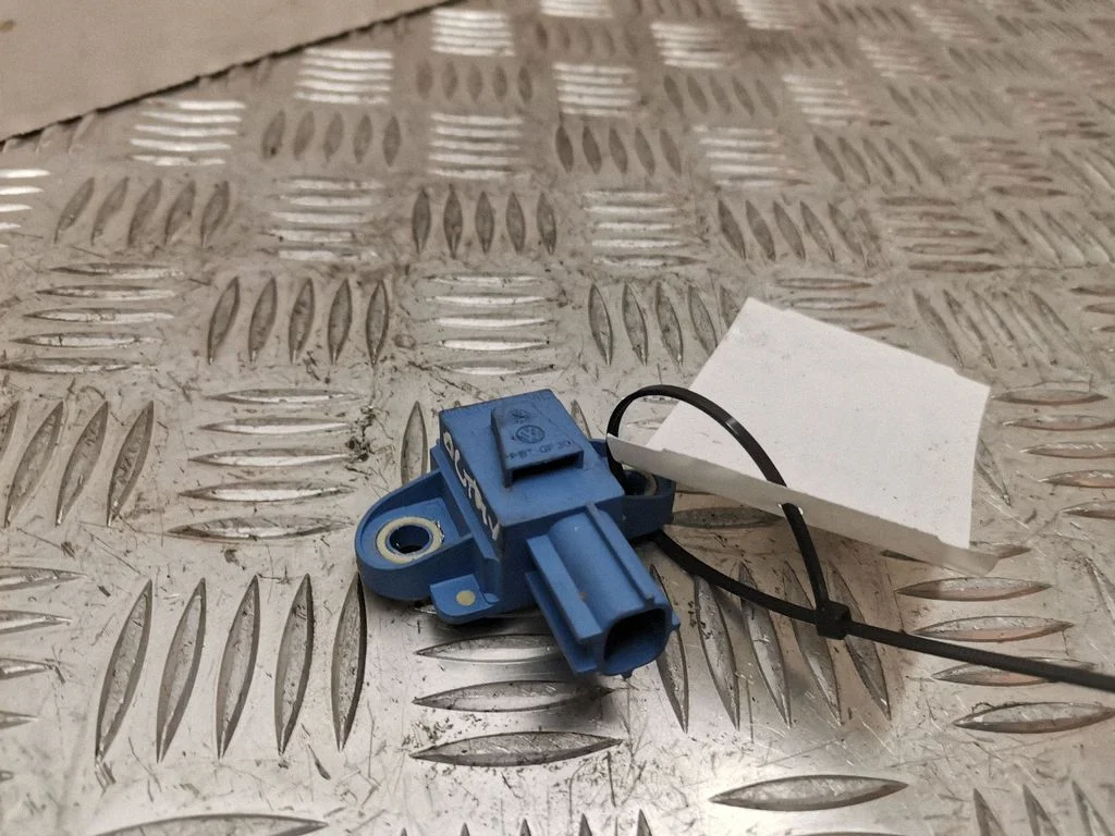 Airbag deployment crash/impact sensor 1K0955557A