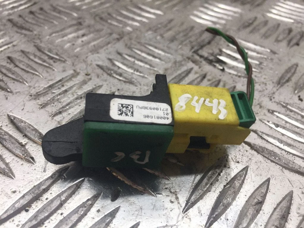 Drošības spilvenu trieciena sensors 5N0959351B
