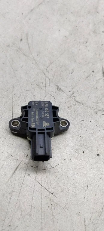 Airbag deployment crash/impact sensor 8P0955557