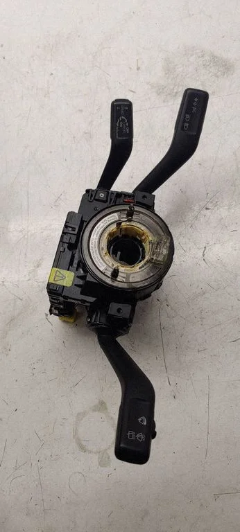 Wiper turn signal indicator stalk/switch 3C9953513B