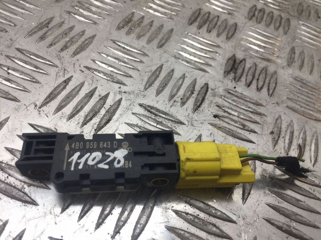 Airbag deployment crash/impact sensor 4B0959643D