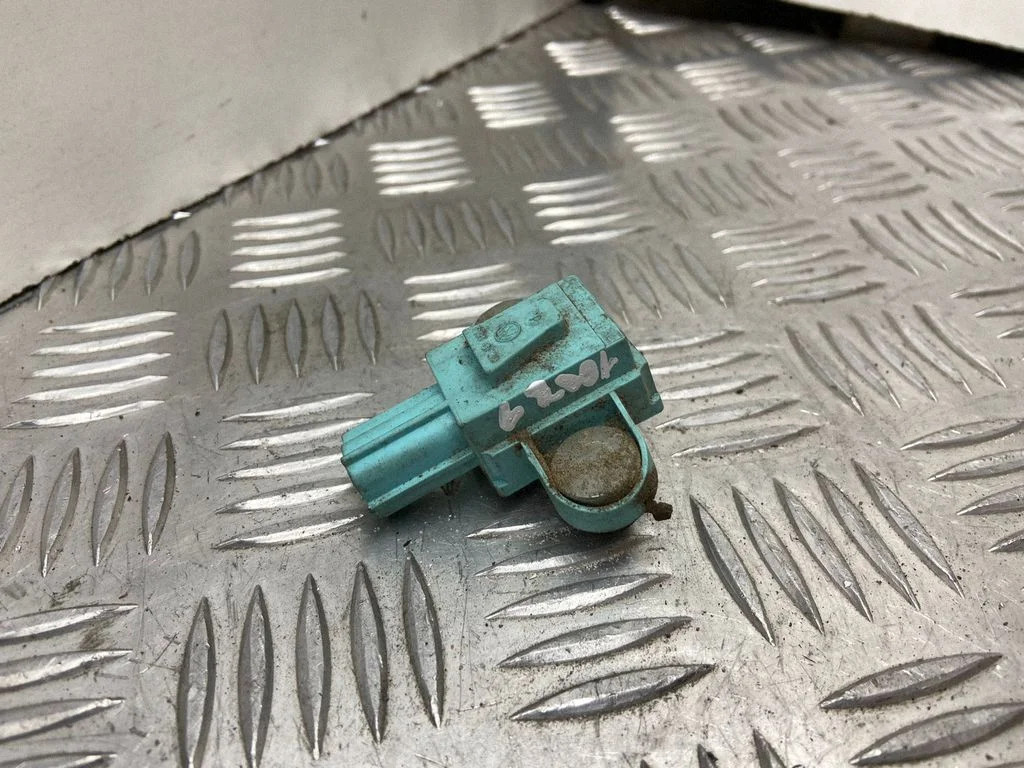 Airbag deployment crash/impact sensor 4F0955557