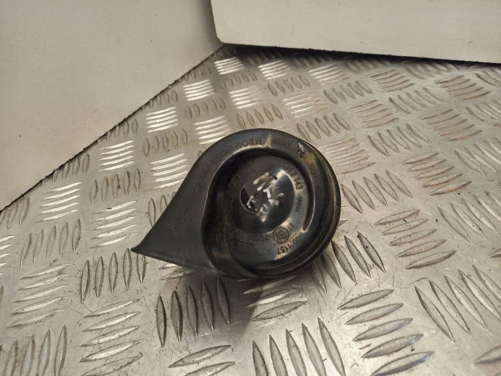 Horn signal E9703881157