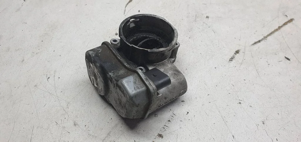 Throttle valve 03G128063L