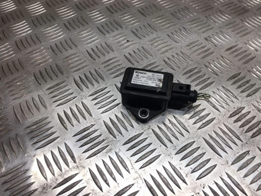 ESP acceleration yaw rate sensor 8E0907637A