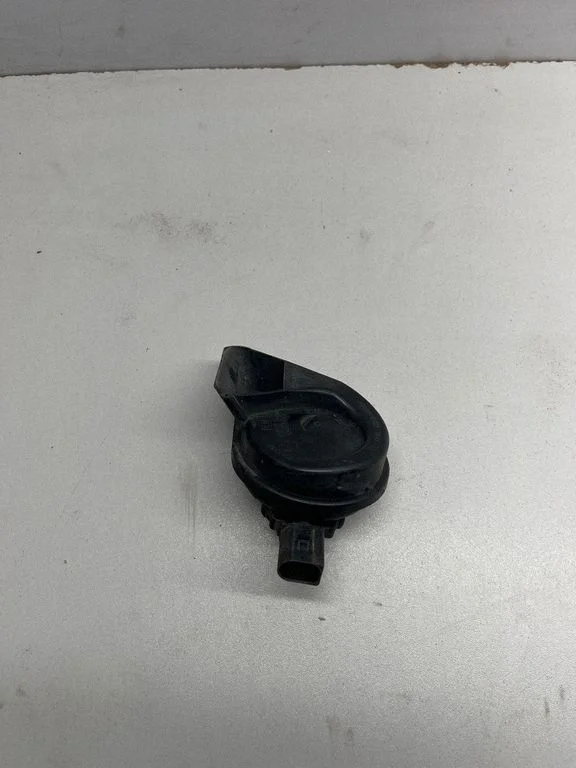Horn signal – Audi A4 Allroad B8 (2008-2016)