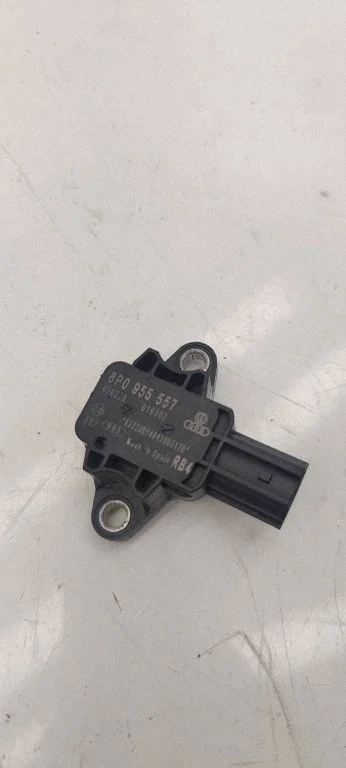 Airbag deployment crash/impact sensor 8p0955557