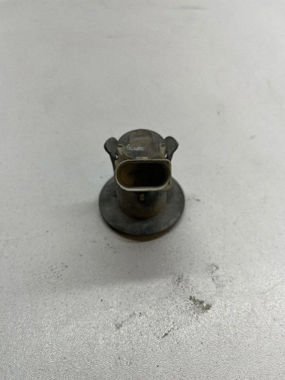 Parkošanās sensors PDC – Audi A4 S4 B7 8E 8H (2005-2008)