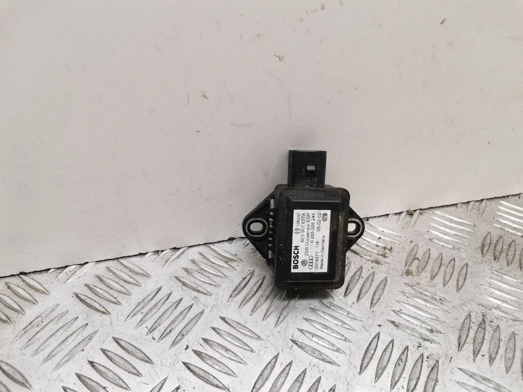 ESP acceleration yaw rate sensor 8E0907637A