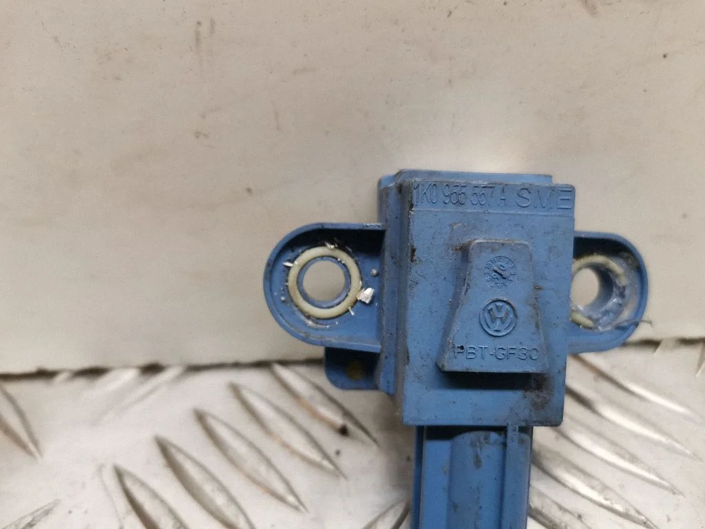 Airbag deployment crash/impact sensor 1K0955557A