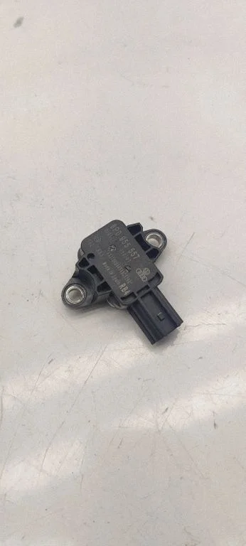Airbag deployment crash/impact sensor 8p0955557