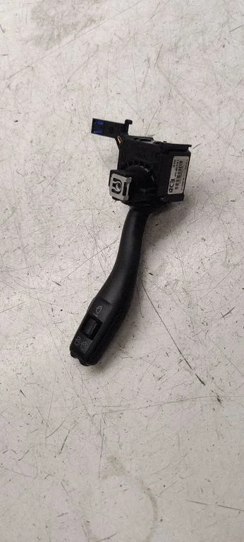 Wiper control stalk – Audi A3 S3 8P (2003-2012)