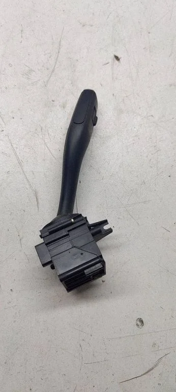 Klaasipuhastite hoob – Audi A6 Allroad C6 (2006-2011)