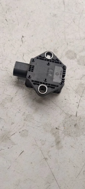 ESP acceleration yaw rate sensor 8E0907637B