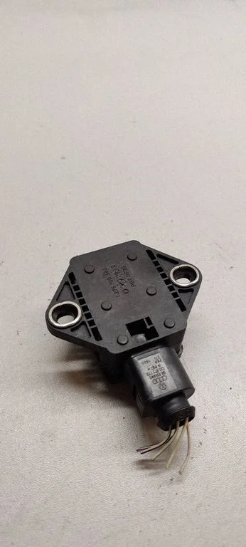 ESP acceleration yaw rate sensor 8E0907637A