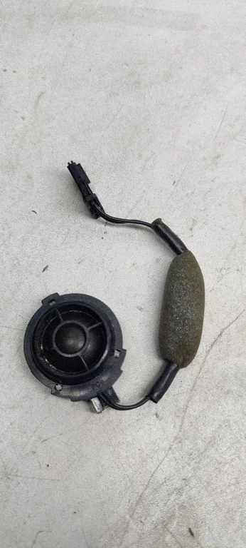 Front door high frequency speaker 1t0035411aa