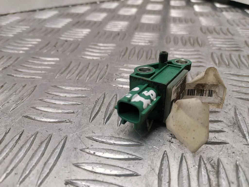 Airbag deployment crash/impact sensor 3C0909606