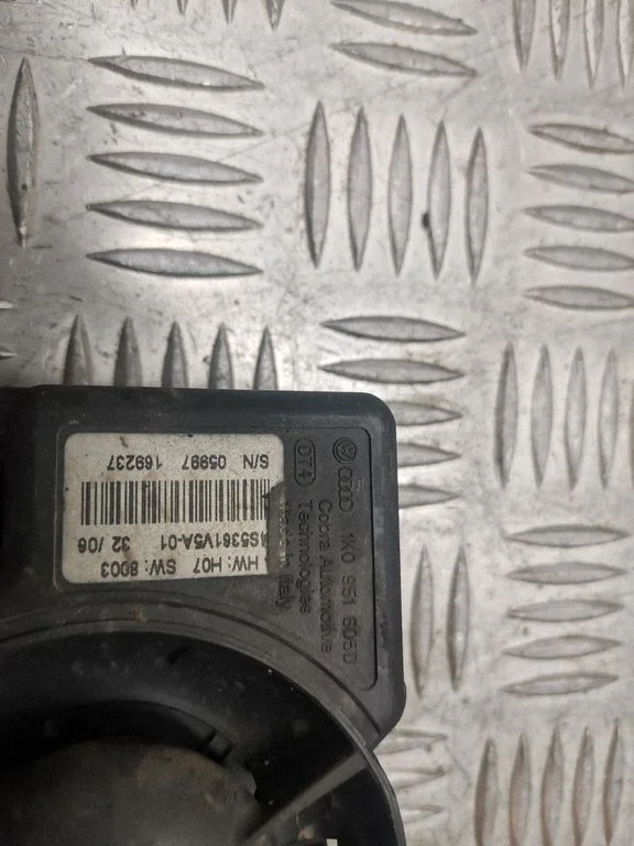 Signalisatsiooni sireen – Volkswagen Passat B6 (2005-2010)
