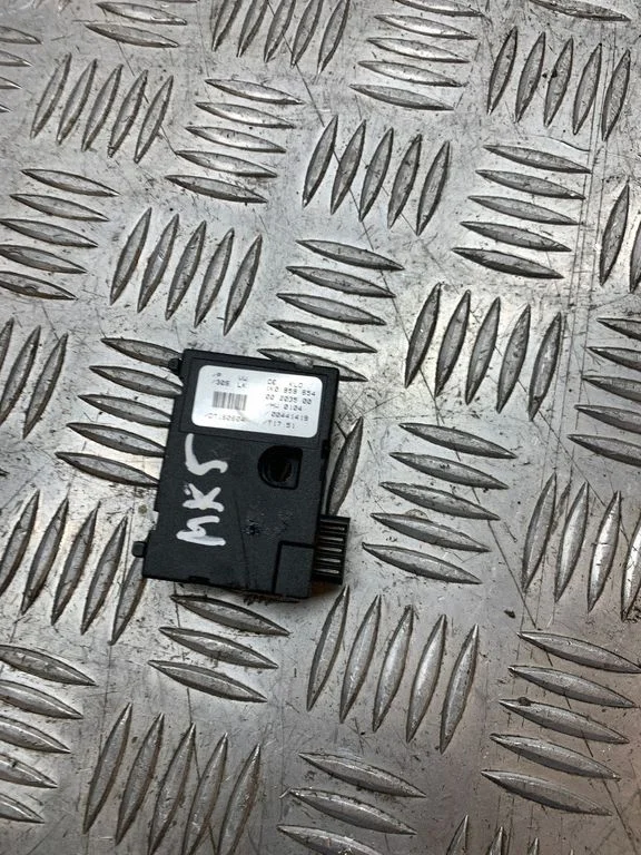 Vairo padėties (kampo) daviklis