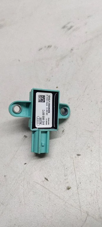 Airbag deployment crash/impact sensor 8k0955557c