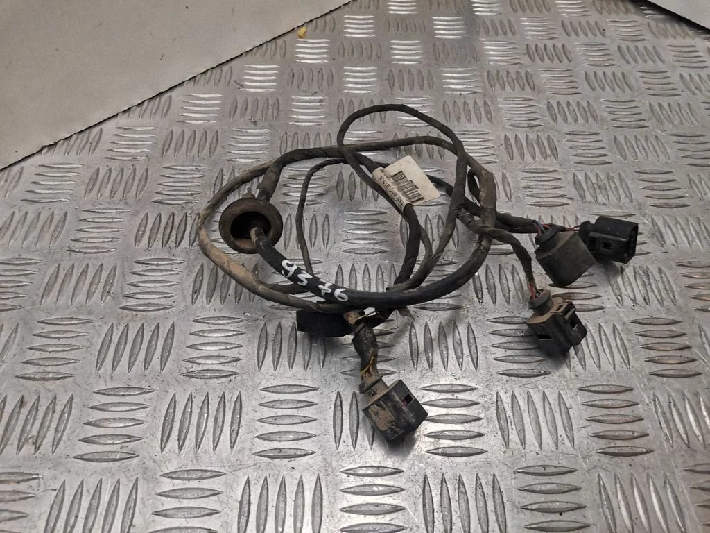Parking sensor (PDC) wiring loom – Audi A4 S4 B7 8E 8H (2005-2008)